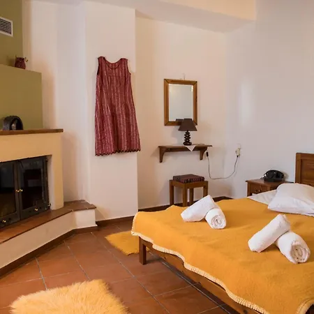 Alpehytte Πατρικό ολόκληρος ξενώνας entire stone guesthouse Neraïdochóri