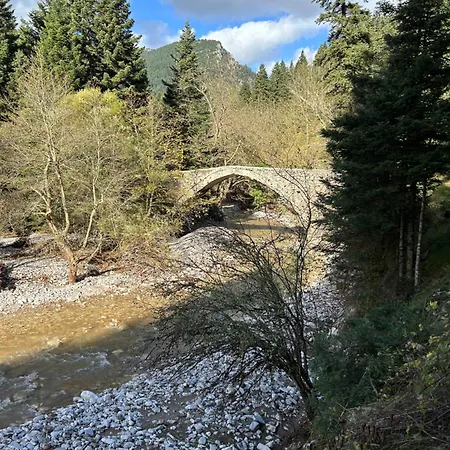 Πατρικό ολόκληρος ξενώνας entire stone guesthouse