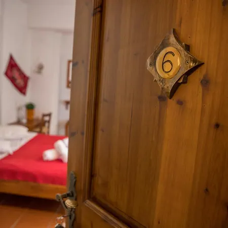 Πατρικό ολόκληρος ξενώνας entire stone guesthouse Neraïdochóri