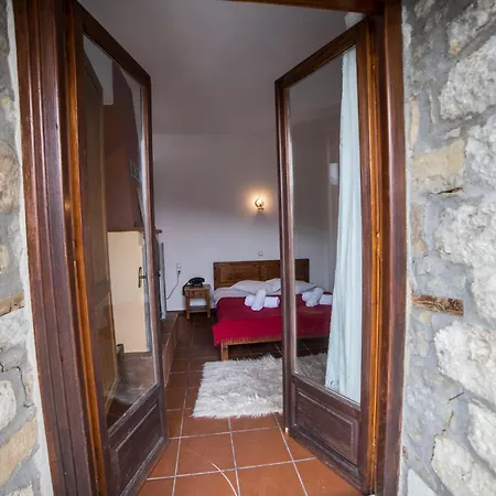 Πατρικό ολόκληρος ξενώνας entire stone guesthouse Alpehytte