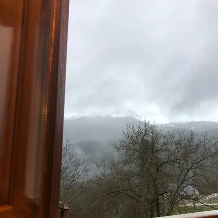 Πατρικό ολόκληρος ξενώνας entire stone guesthouse Neraïdochóri