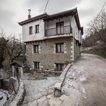 Πατρικό ολόκληρος ξενώνας entire stone guesthouse 샬레 Neraïdochóri