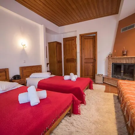 Πατρικό ολόκληρος ξενώνας entire stone guesthouse *