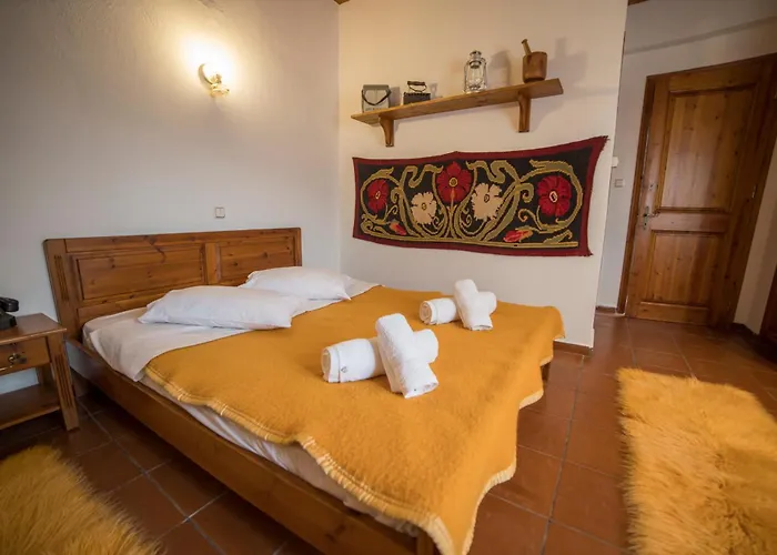 Chalet Πατρικό Ολόκληρος Ξενώνας Entire Stone Guesthouse