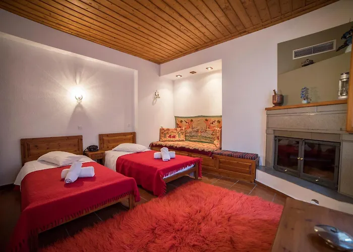 Πατρικό Ολόκληρος Ξενώνας Entire Stone Guesthouse Neraïdochóri