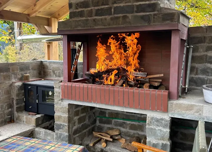 Πατρικό Ολόκληρος Ξενώνας Entire Stone Guesthouse *