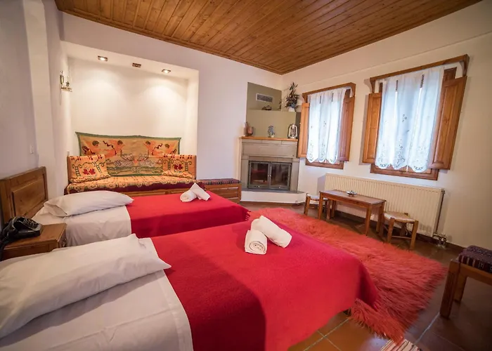 Chalet Πατρικό Ολόκληρος Ξενώνας Entire Stone Guesthouse