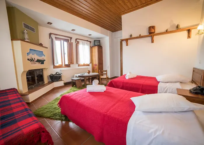 Πατρικό Ολόκληρος Ξενώνας Entire Stone Guesthouse